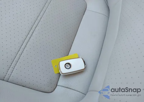 2015 Volkswagen Passat 1.8T Limited Edition from USA, damaged, VIN 1VWAT7A31FC092883